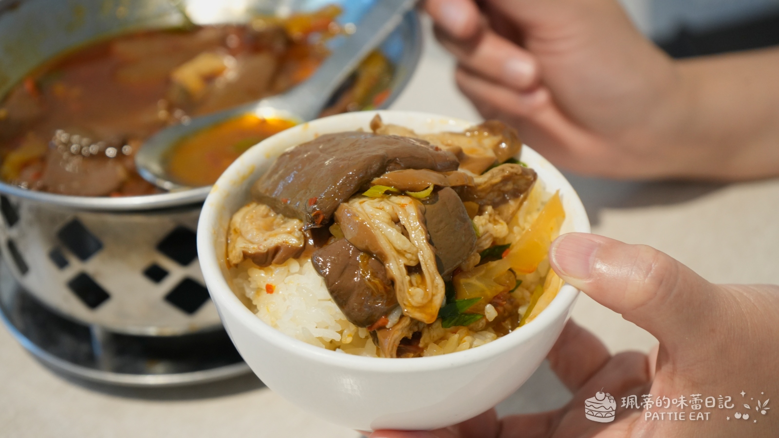 板橋美食 玖仰久仰|平價版春水堂!路易莎旗下品牌文青熱炒店 白飯吃到飽 板橋傑仕堡高CP值餐廳推薦 內褲菜單 @珮蒂的味蕾日記 板橋美食 玖仰久仰|平價版春水堂!路易莎旗下品牌文青熱炒店 白飯吃到飽 板橋傑仕堡高CP值餐廳推薦 內褲菜單 @珮蒂的味蕾日記