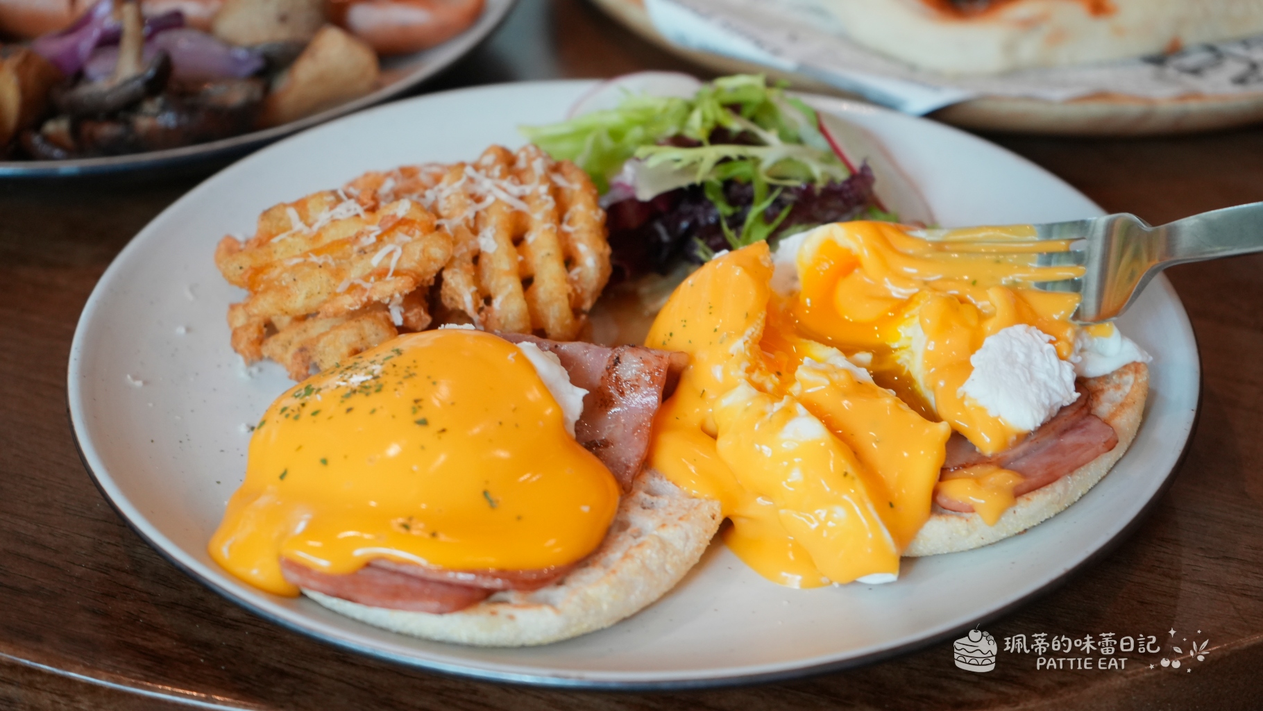 新北板橋 白霧時光｜2026板橋早午餐推薦 不限時好停車 傑仕堡、新埔捷運站必吃質感餐廳 @珮蒂的味蕾日記