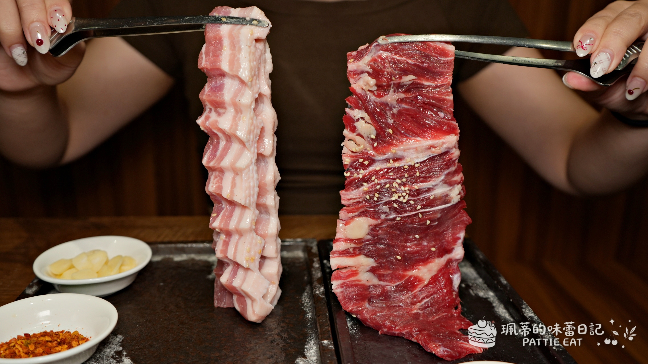 板橋美食 猴子燒肉｜板橋必吃高CP值燒肉 16道雙人和牛套餐 平價又大份量 聚餐慶生餐廳推薦 @珮蒂的味蕾日記
