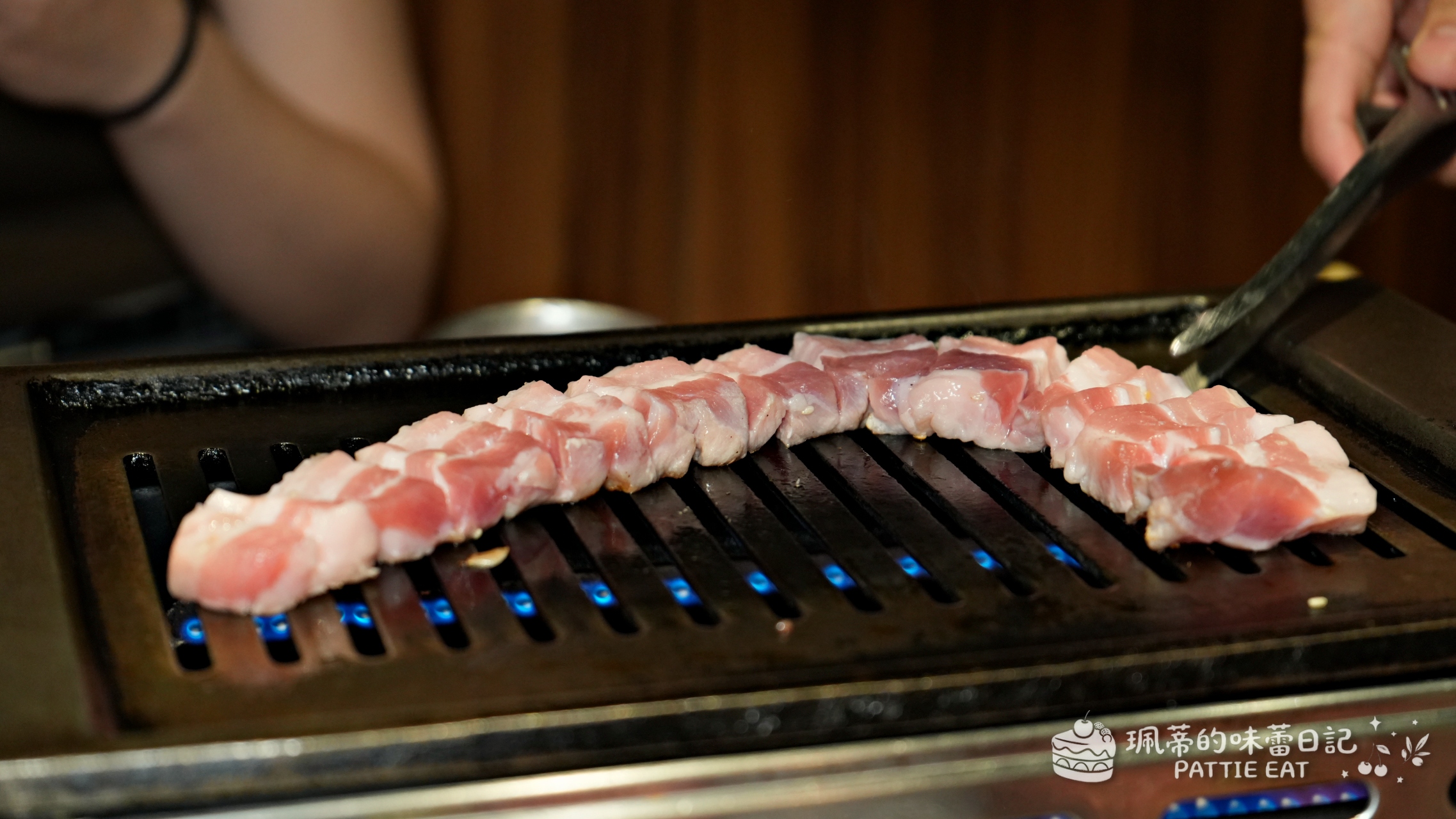 板橋美食 猴子燒肉｜板橋必吃高CP值燒肉 16道雙人和牛套餐 平價又大份量 聚餐慶生餐廳推薦 @珮蒂的味蕾日記