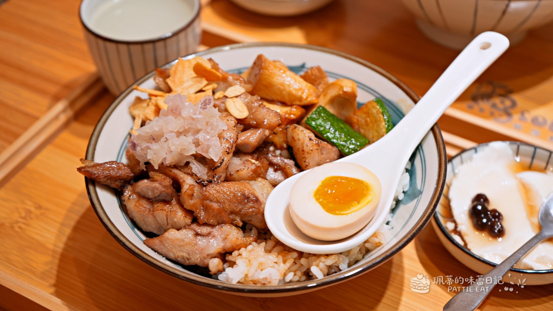 公館美食推薦 雞soup 雞湯麵|中正區 台大對面濃郁系雞湯麵 平價好吃 內用免費氣泡飲喝到飽 @珮蒂的味蕾日記 公館美食推薦 雞soup 雞湯麵|中正區 台大對面濃郁系雞湯麵 平價好吃 內用免費氣泡飲喝到飽 @珮蒂的味蕾日記