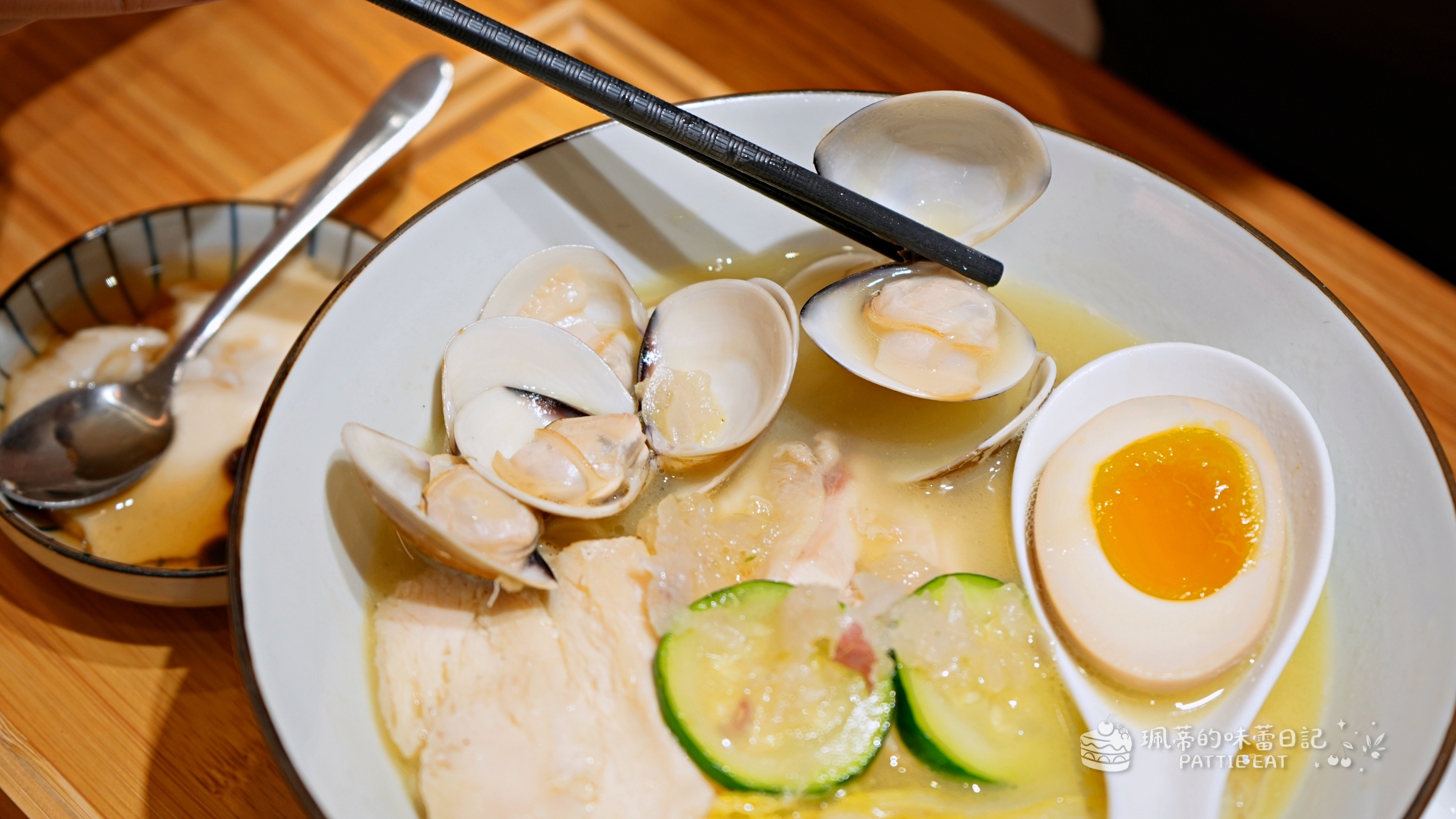 公館美食推薦 雞soup 雞湯麵|中正區 台大對面濃郁系雞湯麵 平價好吃 內用免費氣泡飲喝到飽 @珮蒂的味蕾日記 公館美食推薦 雞soup 雞湯麵|中正區 台大對面濃郁系雞湯麵 平價好吃 內用免費氣泡飲喝到飽 @珮蒂的味蕾日記
