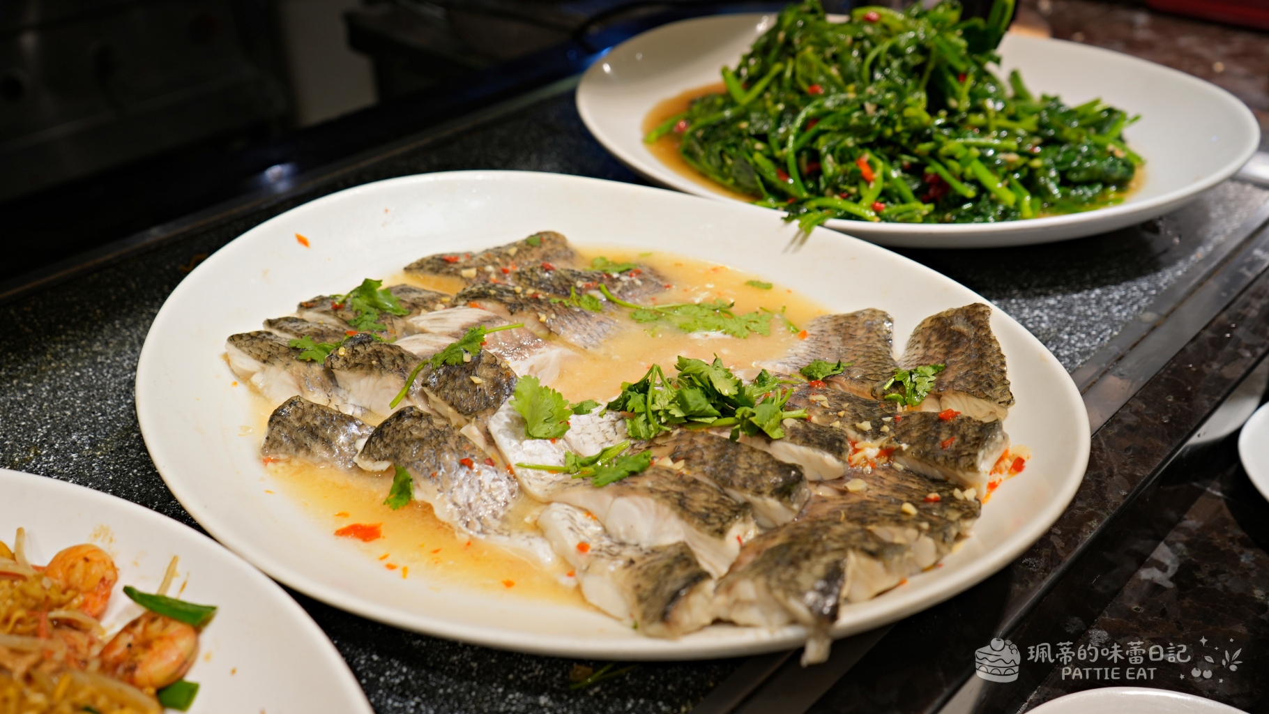 台北吃到飽推薦 大直典華｜豐 FOOD 海陸百匯 7-9月豐玩東南亞 用餐再抽東南亞雙人來回機票 午晚餐菜單價位 壽星平日四人同行一人免費 @珮蒂的味蕾日記