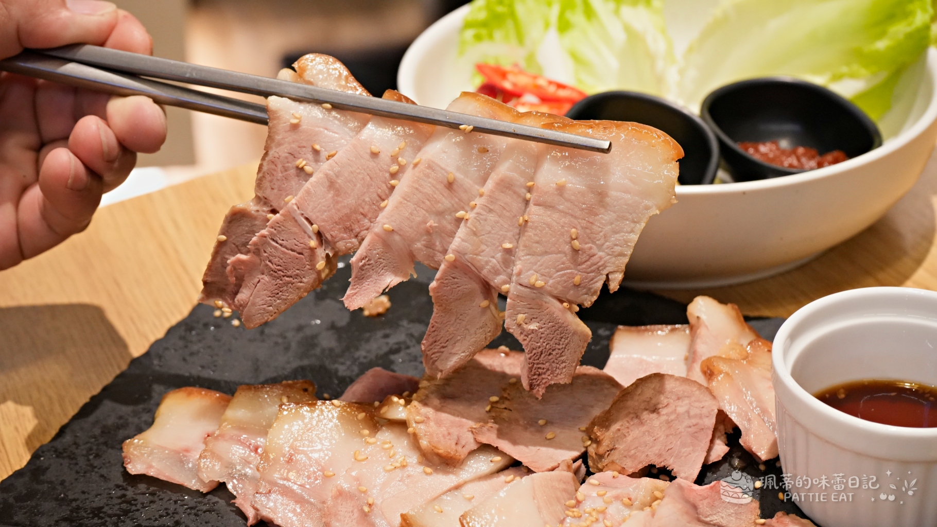 板橋美食推薦 知滿Cafe｜捷運板橋站高評價韓式料理 全新開幕環境漂亮的聚餐餐廳 @珮蒂的味蕾日記