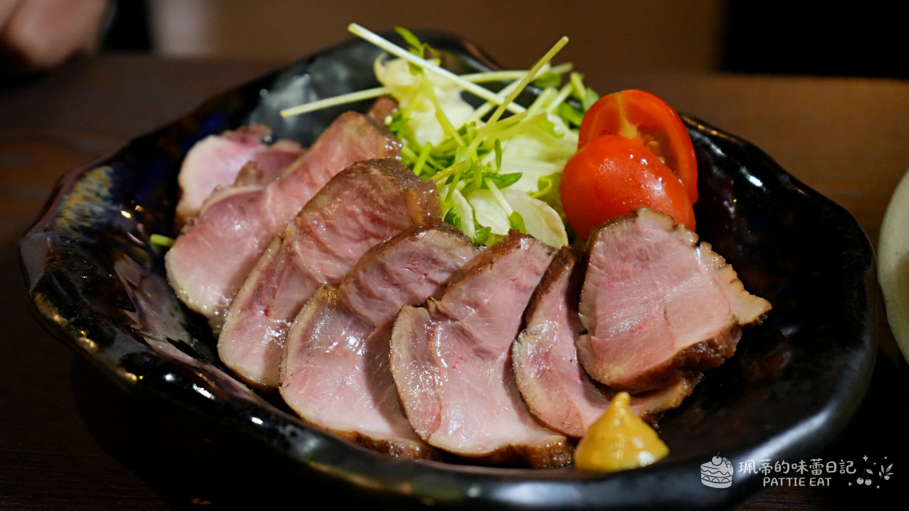 台北中山區美食 居酒屋幸ちゃん｜全臺唯一「福岡檸檬牛腸鍋」！林森北路條通隱藏版居酒屋 近捷運中山站 日本老闆開的道地美味（附菜單價位） @珮蒂的味蕾日記