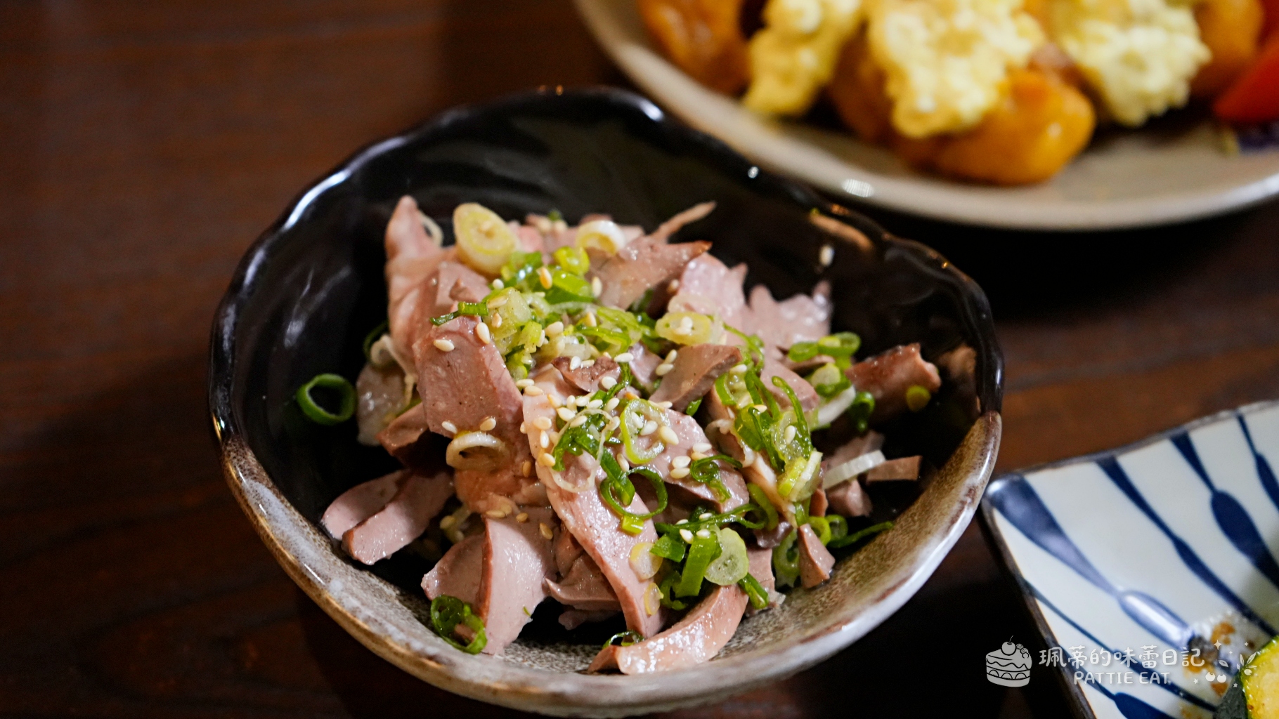 台北中山區美食 居酒屋幸ちゃん｜全臺唯一「福岡檸檬牛腸鍋」！林森北路條通隱藏版居酒屋 近捷運中山站 日本老闆開的道地美味（附菜單價位） @珮蒂的味蕾日記