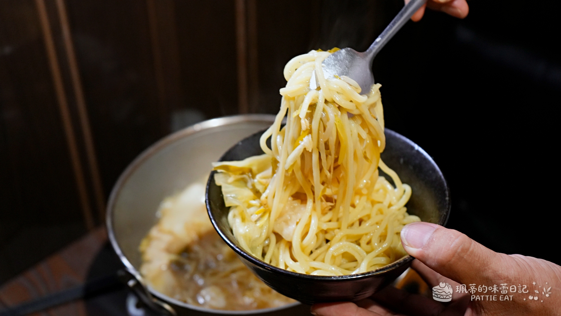 台北中山區美食 居酒屋幸ちゃん｜全臺唯一「福岡檸檬牛腸鍋」！林森北路條通隱藏版居酒屋 近捷運中山站 日本老闆開的道地美味（附菜單價位） @珮蒂的味蕾日記