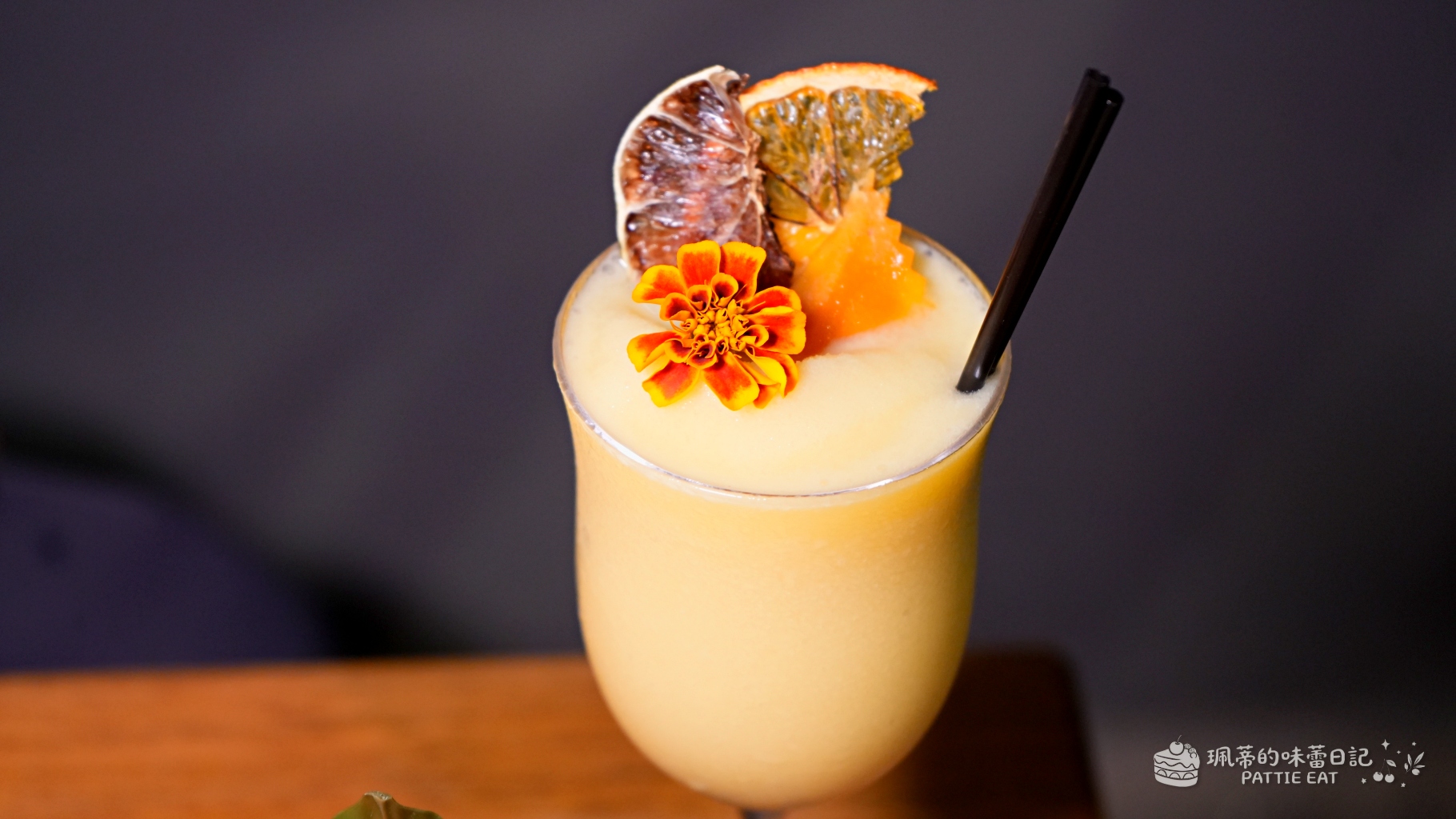 板橋餐酒館推薦 來吧sunset｜南洋風暢飲餐酒館 1000元暢飲40款調酒！ 近捷運板橋站 （含菜單價格） @珮蒂的味蕾日記