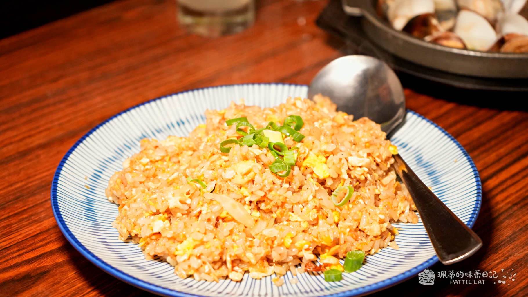 板橋居酒屋推薦 老串燒|板橋聚餐首選 $800 暢飲 30種酒類高評價無雷美食 近捷運板橋站(含菜單價格) @珮蒂的味蕾日記 板橋居酒屋推薦 老串燒|板橋聚餐首選 $800 暢飲 30種酒類高評價無雷美食 近捷運板橋站(含菜單價格) @珮蒂的味蕾日記
