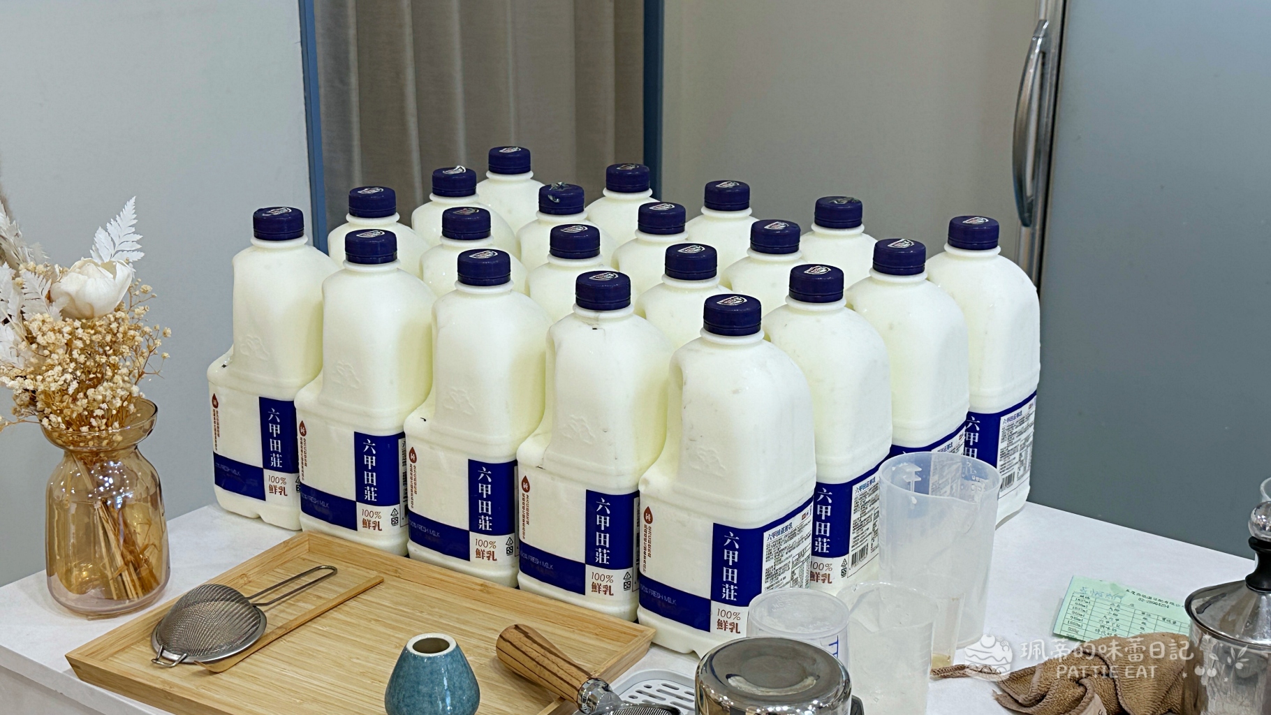 新店早午餐推薦 藍懶 lazybrunch|捷運大坪林站新開幕 大份量拼盤、脆皮蛋餅、濃郁漢堡與手作甜點 寵物友善且免服務費 附完整菜單價格與訂位資訊 @珮蒂的味蕾日記 新店早午餐推薦 藍懶 lazybrunch|捷運大坪林站新開幕 大份量拼盤、脆皮蛋餅、濃郁漢堡與手作甜點 寵物友善且免服務費 附完整菜單價格與訂位資訊 @珮蒂的味蕾日記