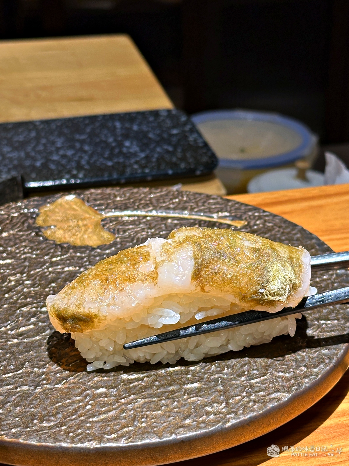 中和區日本料理推薦 幼魚壽司｜熟成魚無菜單預約制板前料理 （內含菜單價格） @珮蒂的味蕾日記