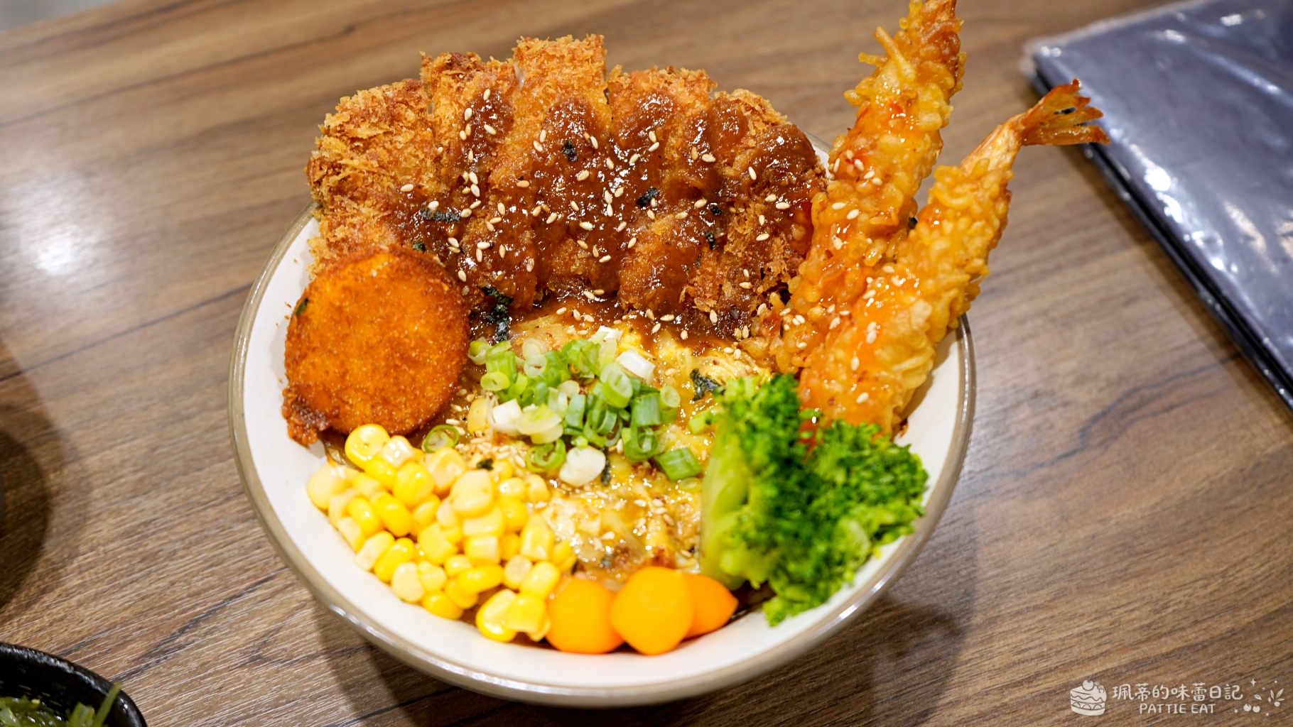 永和區美食,新北美食推薦,永和區小吃,中永和美食,永和區餐廳,鳴川拉麵,捷運頂溪站美食 @珮蒂的味蕾日記