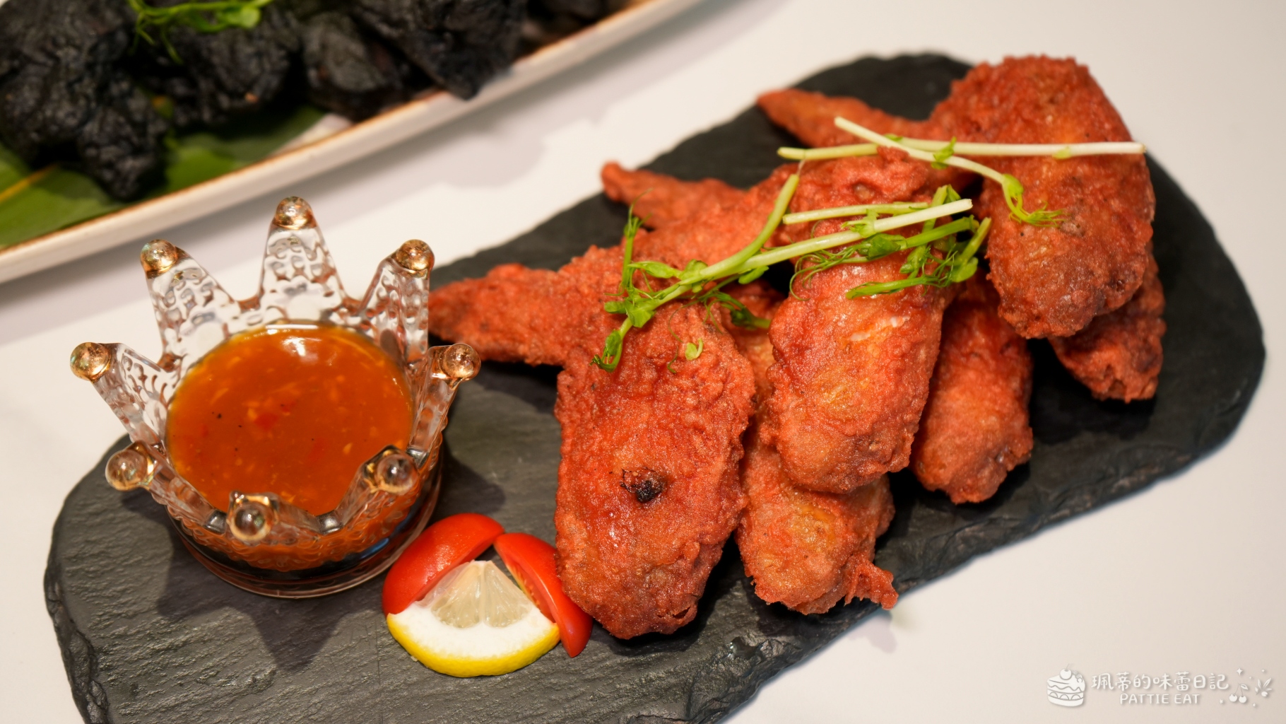 台北中山區美食推薦 赤雞人間餐酒館CHIJI SPACE Bistro｜白天咖啡廳夜間餐酒館！捷運行天宮站5分鐘 @珮蒂的味蕾日記
