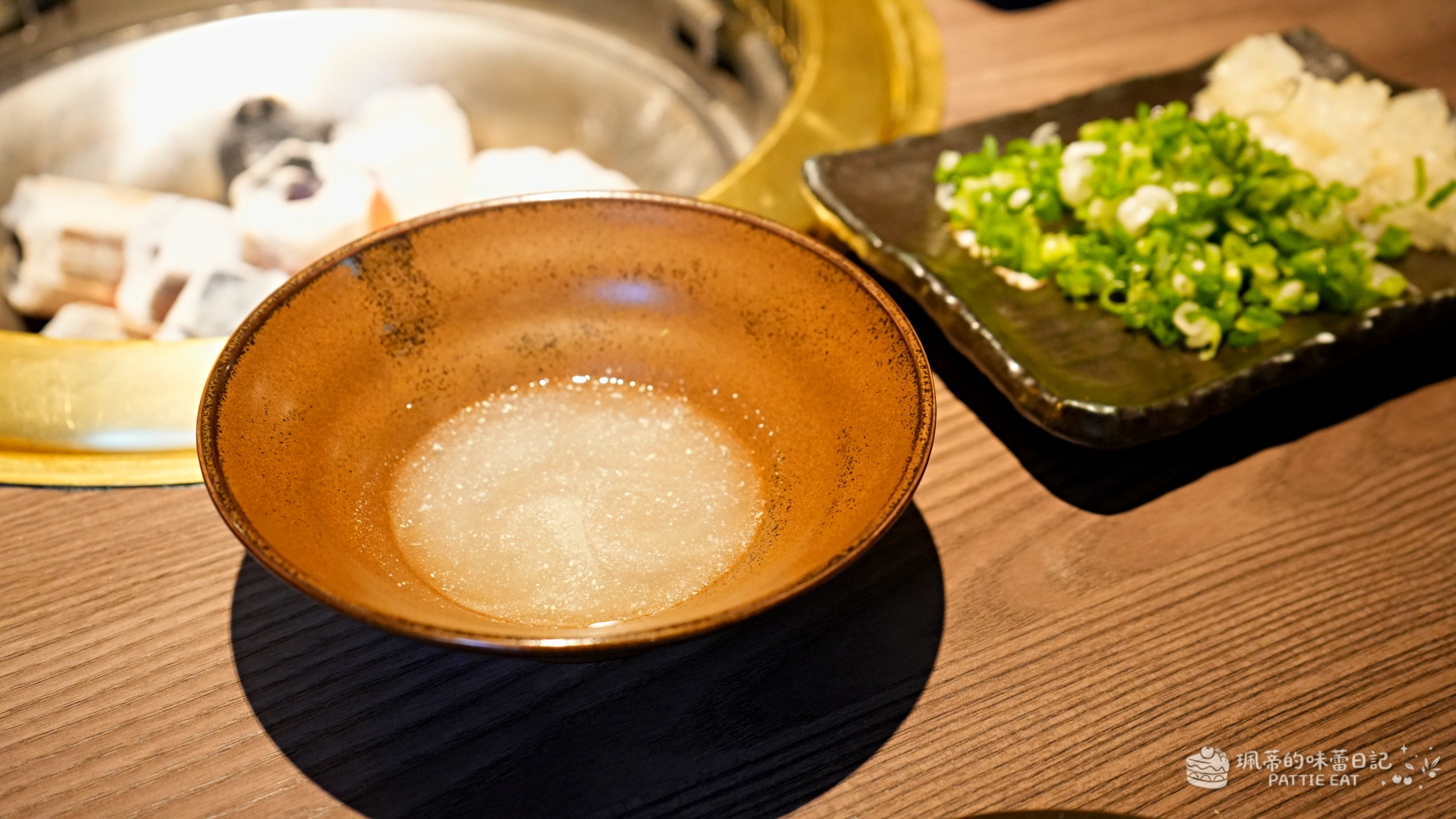 板橋聚餐餐廳推薦 胡同裏燒肉｜專人代烤燒肉！板橋文化路美食 鄰近府中、板橋捷運站（含菜單價格） @珮蒂的味蕾日記