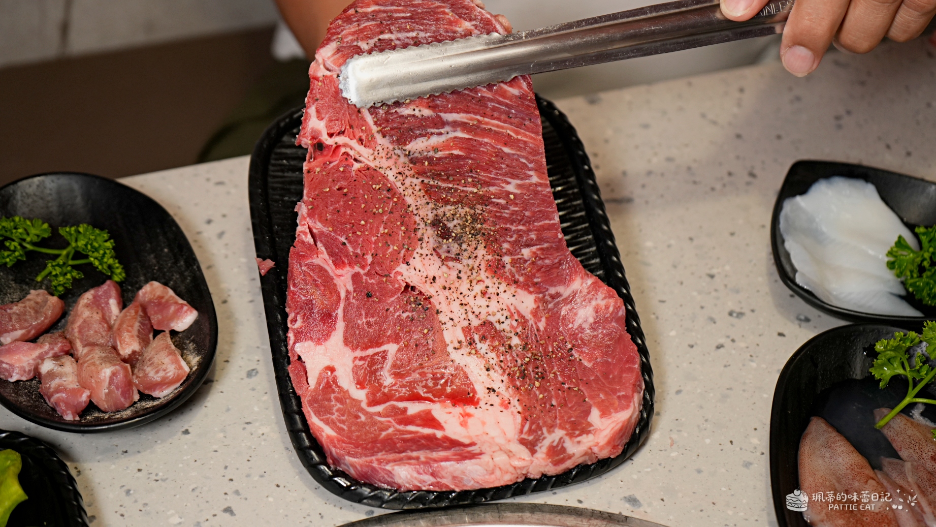 新北新莊燒肉吃到飽推薦 Oh! Yaki ｜999元吃A5和牛、牛舌、鮑魚，千元有找CP值真的高！ @珮蒂的味蕾日記