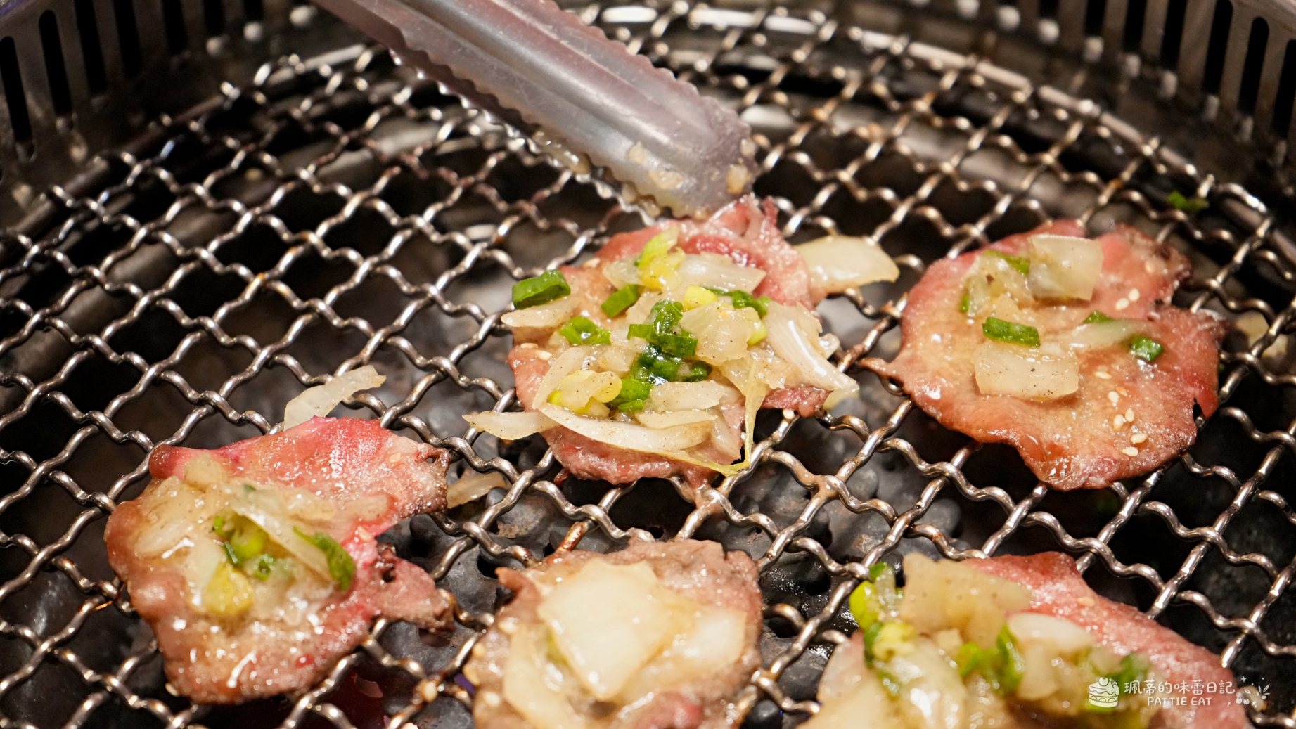 新北新莊燒肉吃到飽推薦 Oh! Yaki |999元吃A5和牛、牛舌、鮑魚,千元有找CP值真的高! @珮蒂的味蕾日記 新北新莊燒肉吃到飽推薦 Oh! Yaki |999元吃A5和牛、牛舌、鮑魚,千元有找CP值真的高! @珮蒂的味蕾日記