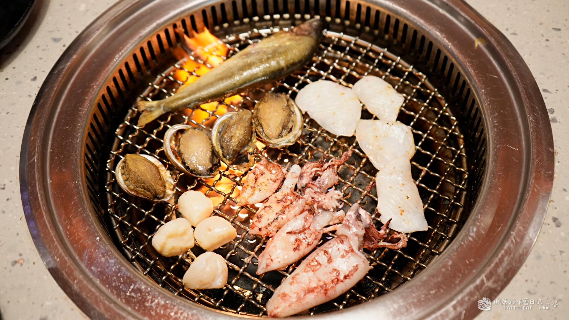 新北新莊燒肉吃到飽推薦 Oh! Yaki ｜999元吃A5和牛、牛舌、鮑魚，千元有找CP值真的高！ @珮蒂的味蕾日記