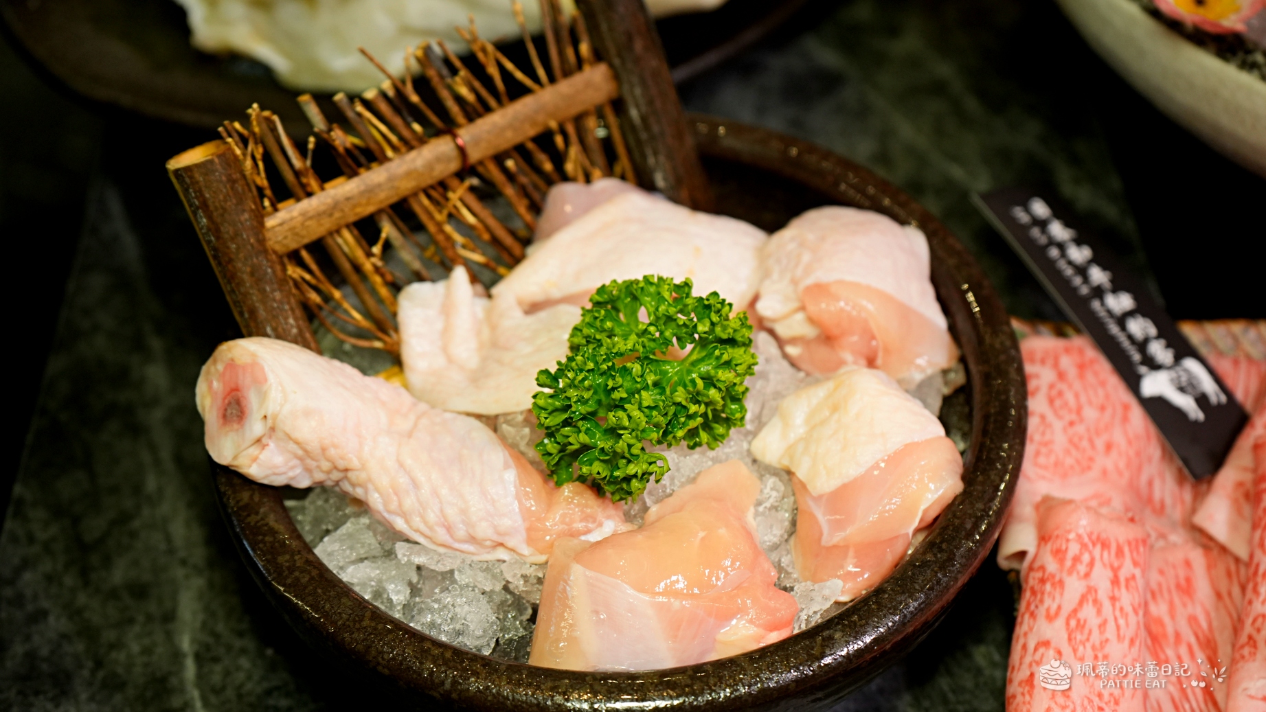 台北中山區美食 武鶴和牛火鍋吉林總店|台北行天宮站最划算 A5和牛北海道鱈場蟹吃到飽 專人剝蝦服務 @珮蒂的味蕾日記 台北中山區美食 武鶴和牛火鍋吉林總店|台北行天宮站最划算 A5和牛北海道鱈場蟹吃到飽 專人剝蝦服務 @珮蒂的味蕾日記