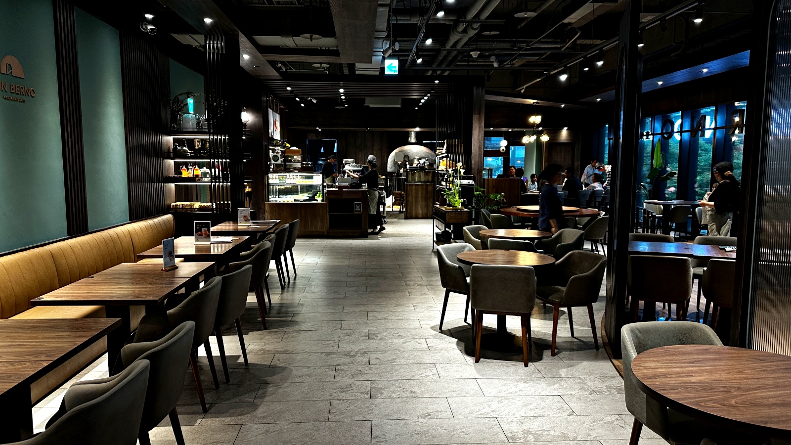 板橋蔬食 光焙若蔬食 SUN BERNO|路易莎旗下蔬食料理餐廳 美味推薦板橋車站旁聚餐首選 內附2026菜單與停車資訊 @珮蒂的味蕾日記